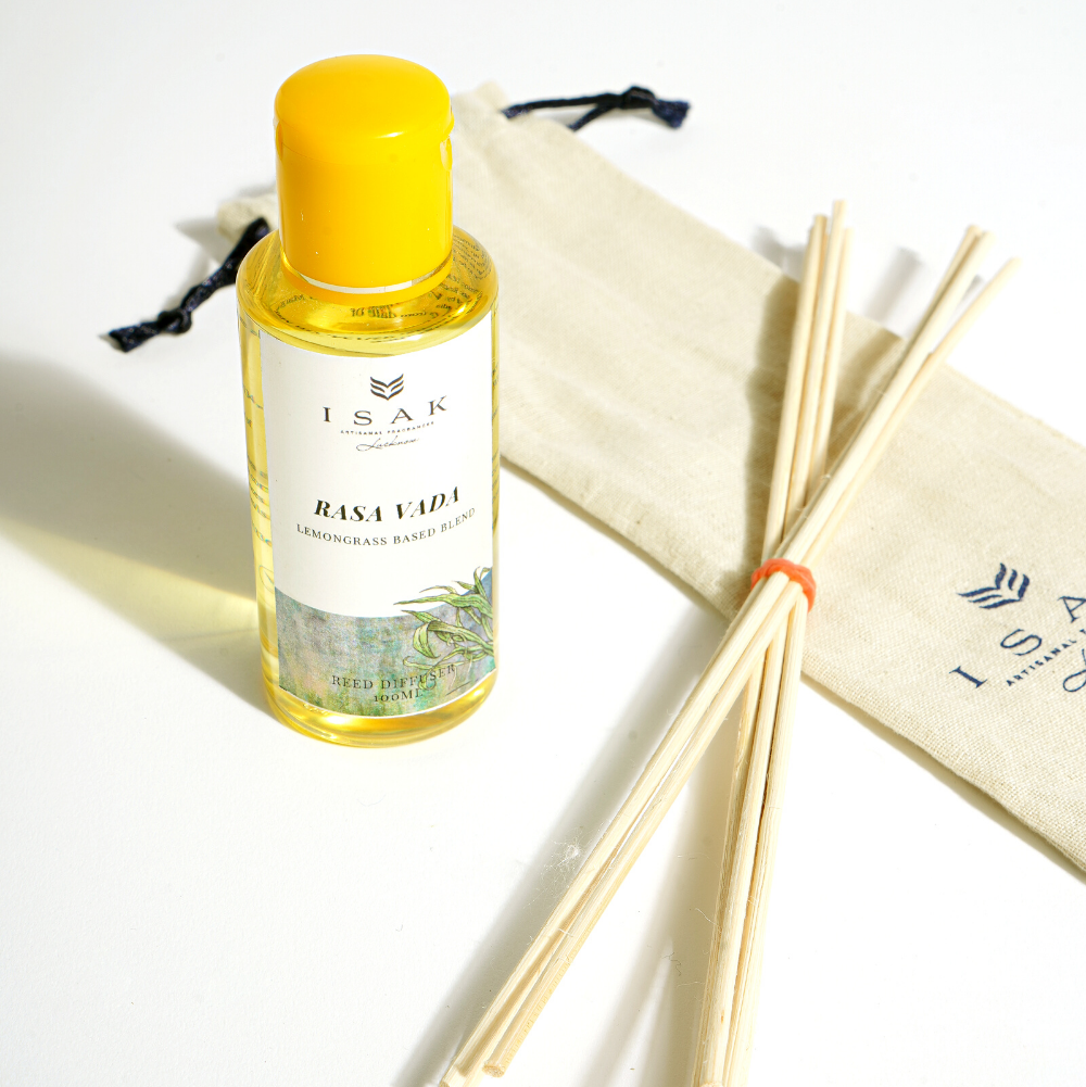 Lemongrass reed oil